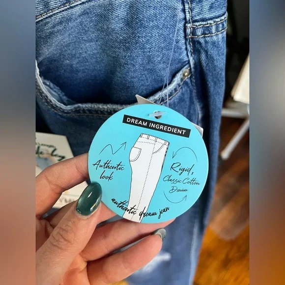 NEW With Tags YMI Dream Authentic Denim 90’s Wide Leg High Waisted Jeans 1 of 2 - Picture 11 of 15